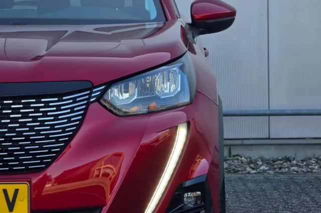 Peugeot 2008 (2021) thumbnail 34