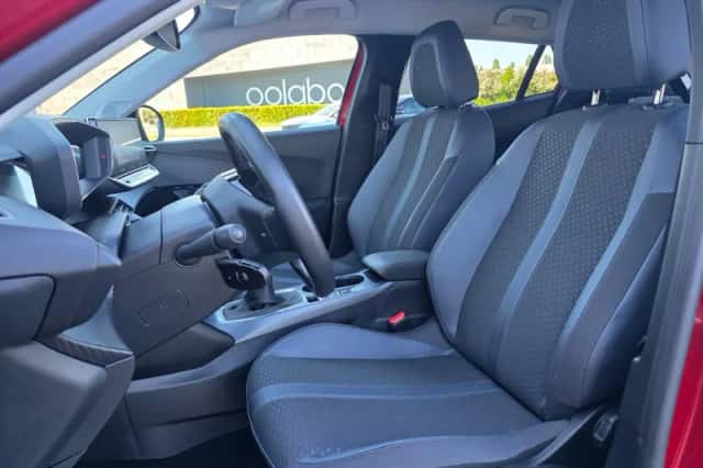 Peugeot 2008 (2021) thumbnail 7