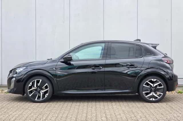 Peugeot 208 (2024) thumbnail 3