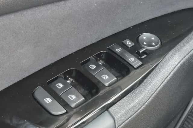 Kia Sportage (2024) thumbnail 12
