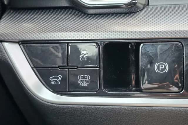 Kia Sportage (2024) thumbnail 13
