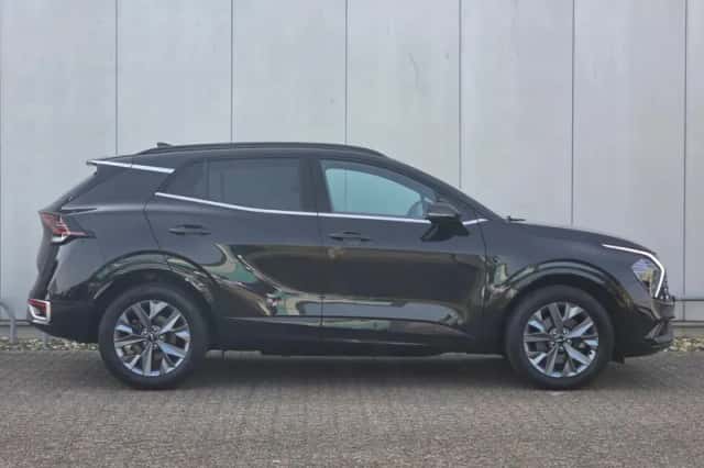 Kia Sportage (2024) thumbnail 4