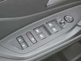 Peugeot 308 (2025) thumbnail 11