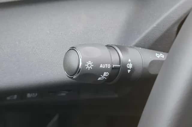 Peugeot 308 (2025) thumbnail 16