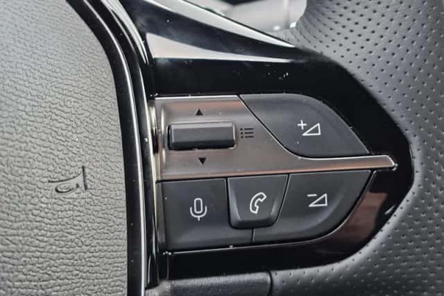 Peugeot 308 (2025) thumbnail 17