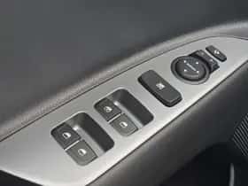 Kia Stonic (2025) thumbnail 12