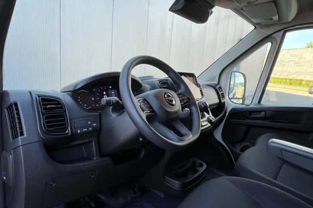 Opel Movano (2024) thumbnail 8