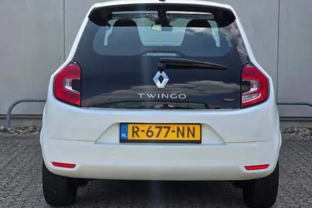 Renault Twingo (2022) thumbnail 5