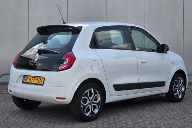 Renault Twingo (2022) thumbnail 6