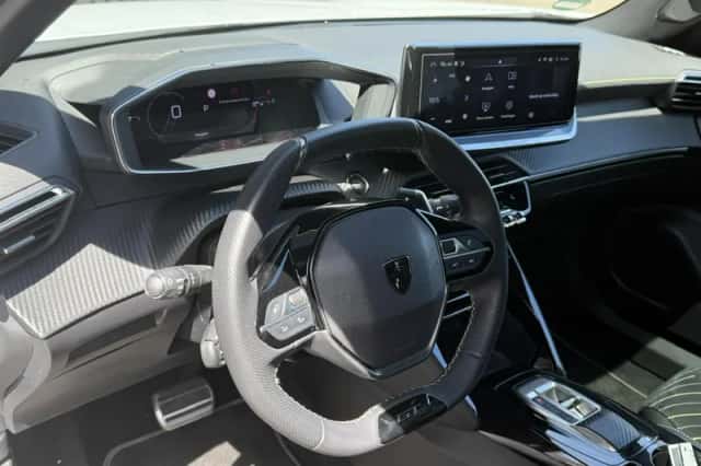 Peugeot 2008 (2024) thumbnail 15