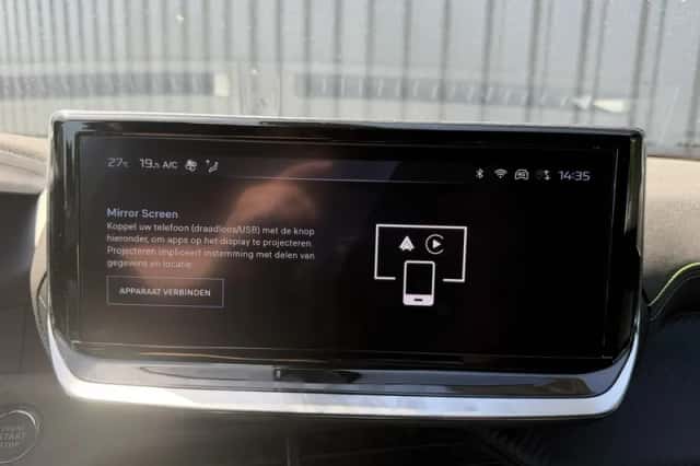 Peugeot 2008 (2024) thumbnail 28