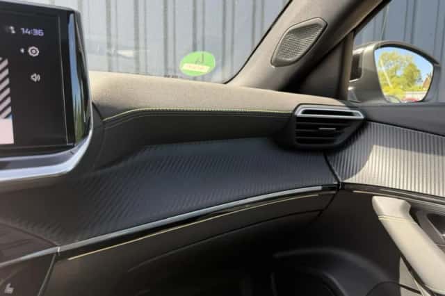 Peugeot 2008 (2024) thumbnail 36