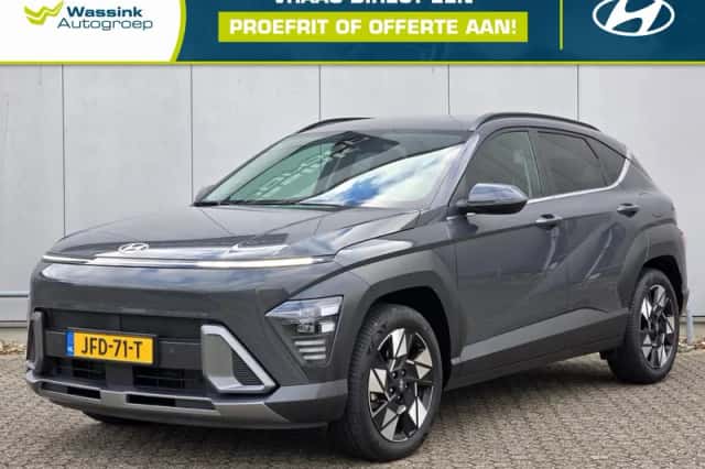 Hyundai Kona (2023) thumbnail 1