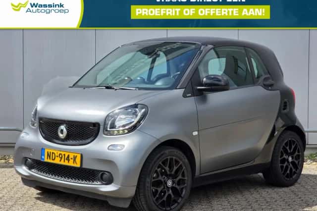 Smart Fortwo (2017) thumbnail 1