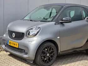 Smart Fortwo (2017) thumbnail 20