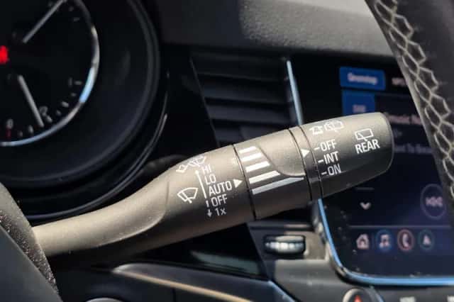 Opel Astra (2019) thumbnail 19