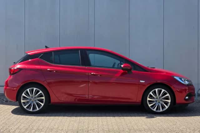 Opel Astra (2019) thumbnail 4