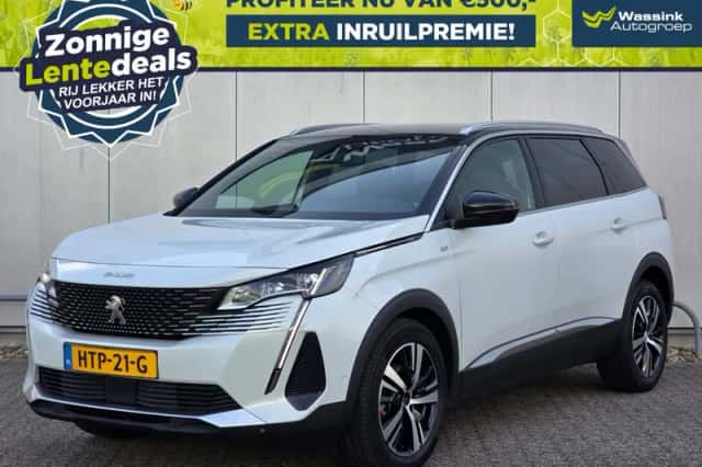 Peugeot 5008 (2023) thumbnail 1