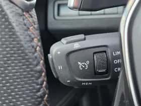 Peugeot 5008 (2023) thumbnail 18