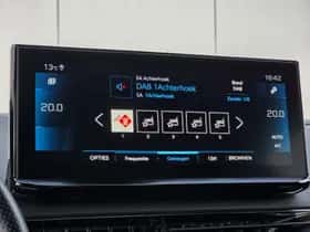 Peugeot 5008 (2023) thumbnail 23