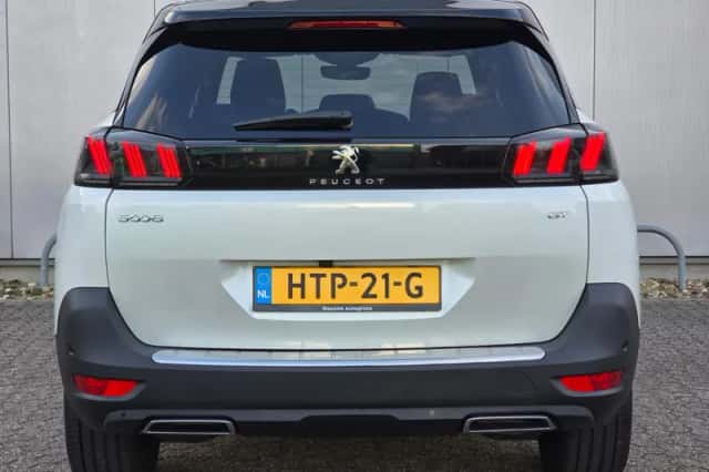 Peugeot 5008 (2023) thumbnail 6
