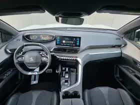 Peugeot 5008 (2023) thumbnail 10
