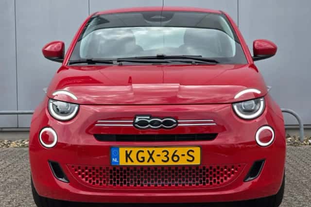 Fiat 500 (2026) thumbnail 2