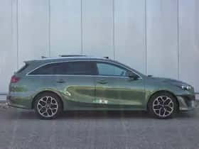Kia Ceed Sportswagon (2024) thumbnail 4