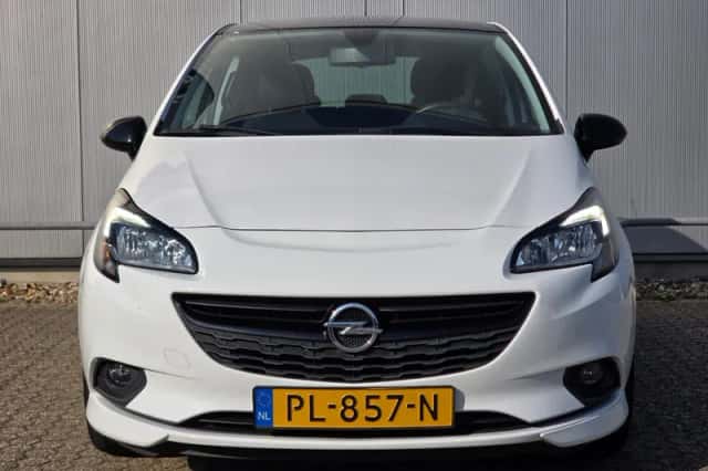 Opel Corsa (2017) thumbnail 2