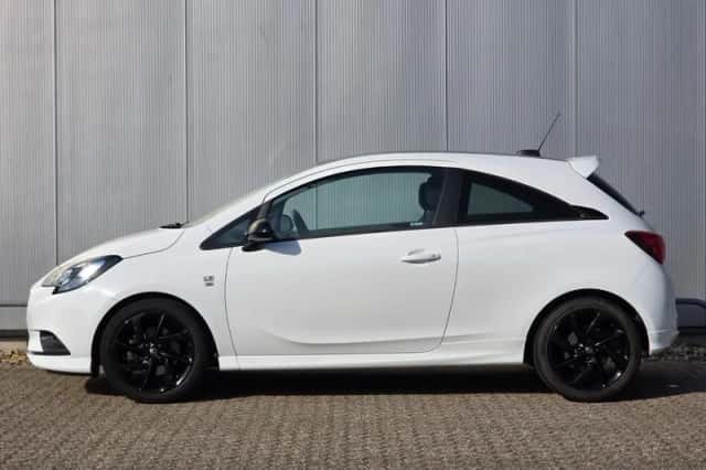 Opel Corsa (2017) thumbnail 3
