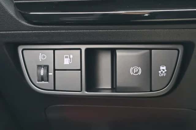 Kia EV6 (2025) thumbnail 13