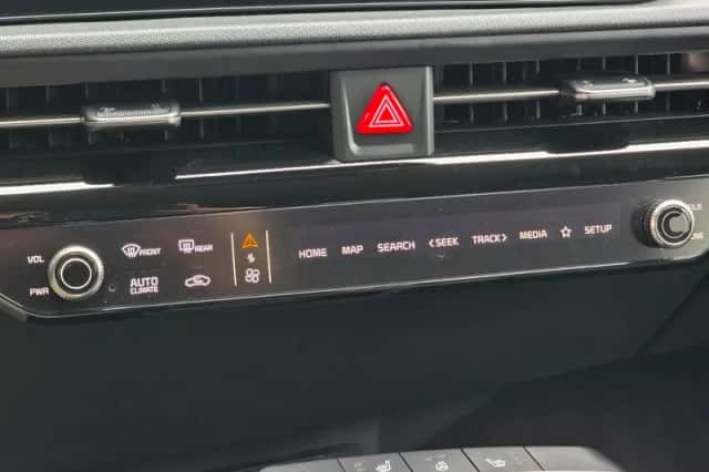 Kia EV6 (2025) thumbnail 22