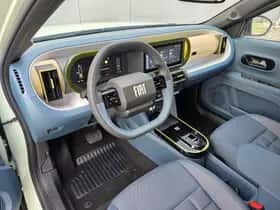 Fiat Grande Panda (2025) thumbnail 8