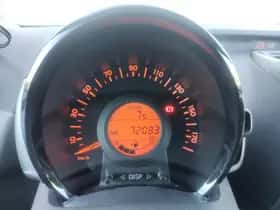 Peugeot 108 (2021) thumbnail 12