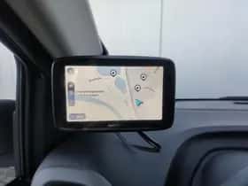 Peugeot 108 (2021) thumbnail 15
