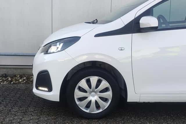 Peugeot 108 (2021) thumbnail 22