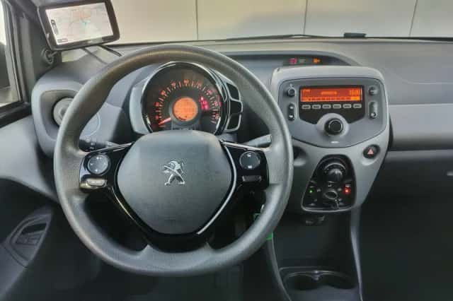 Peugeot 108 (2021) thumbnail 27
