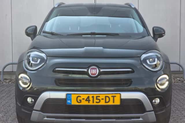 Fiat 500X (2019) thumbnail 2