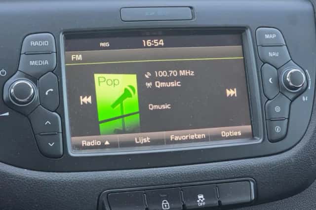 Kia Cee'd (2016) thumbnail 19