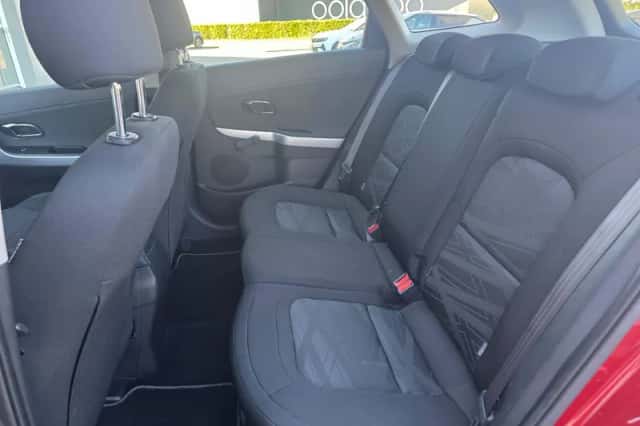 Kia Cee'd (2016) thumbnail 23