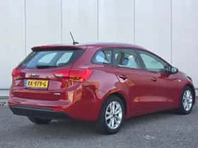 Kia Cee'd (2016) thumbnail 6