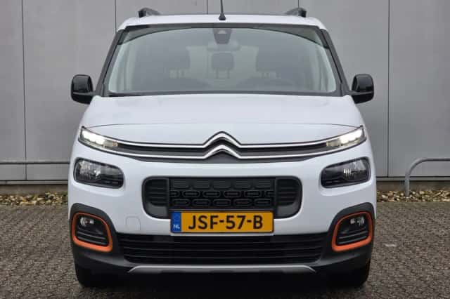 Citroën Berlingo (2023) thumbnail 3