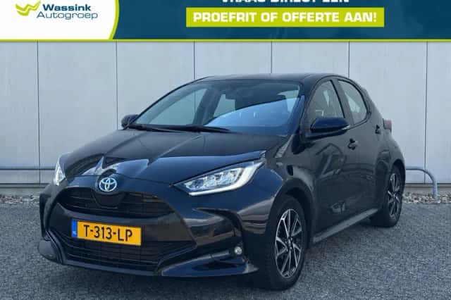 Toyota Yaris (2023) thumbnail 1