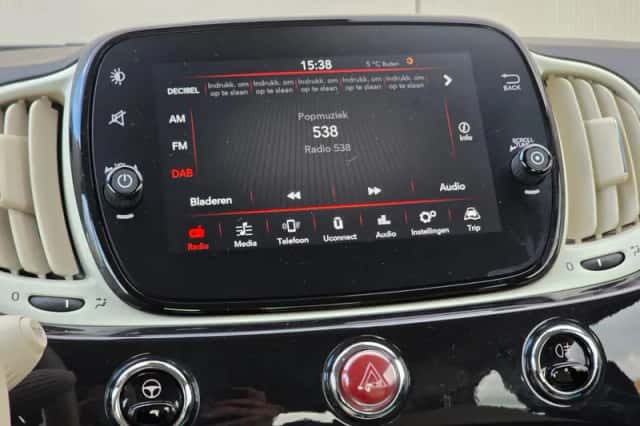 Fiat 500 (2021) thumbnail 17