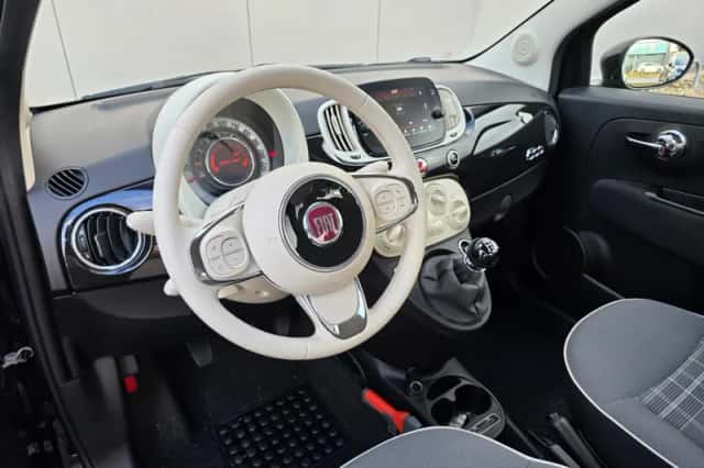 Fiat 500 (2021) thumbnail 8
