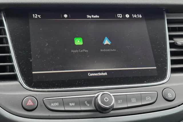 Opel Crossland X (2020) thumbnail 22