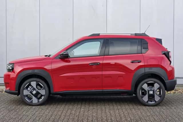 Fiat Grande Panda (2025) thumbnail 3
