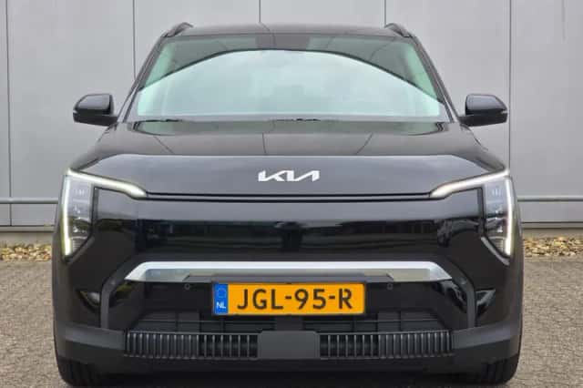 Kia EV3 (2025) thumbnail 2
