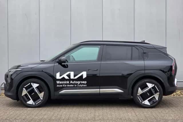 Kia EV3 (2025) thumbnail 3