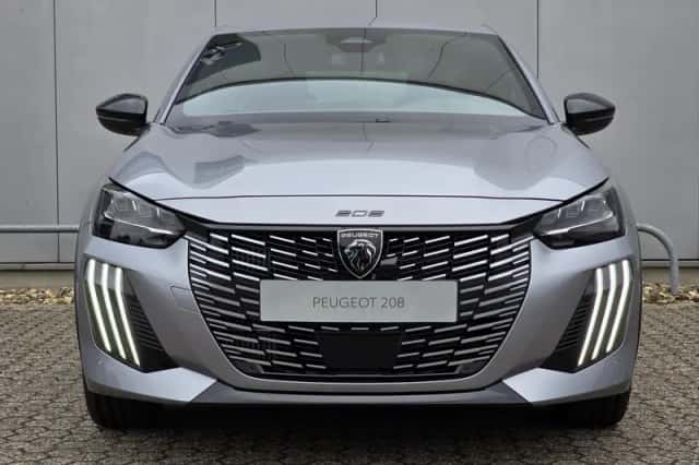 Peugeot 208 (2025) thumbnail 2